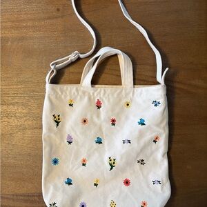 BAGGU Canvas Tote with Floral Embroidery